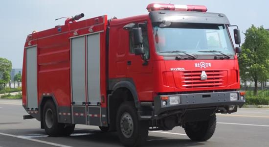 重汽四驅(qū)6噸水罐(泡沫)消防車(chē)
